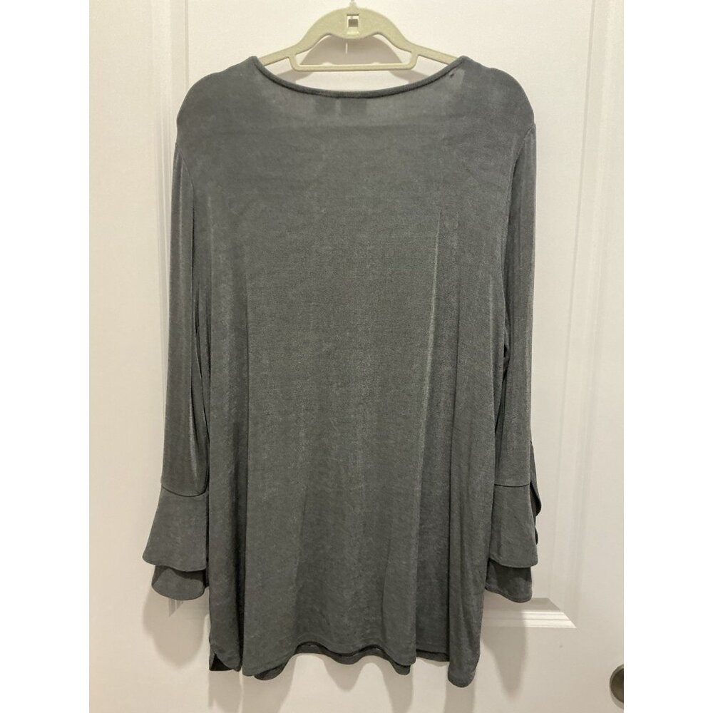 Chicos Traveler Top Size 3 (16-18) Grey Ruffle Cuff Long Sleeves - Picture 5 of 9